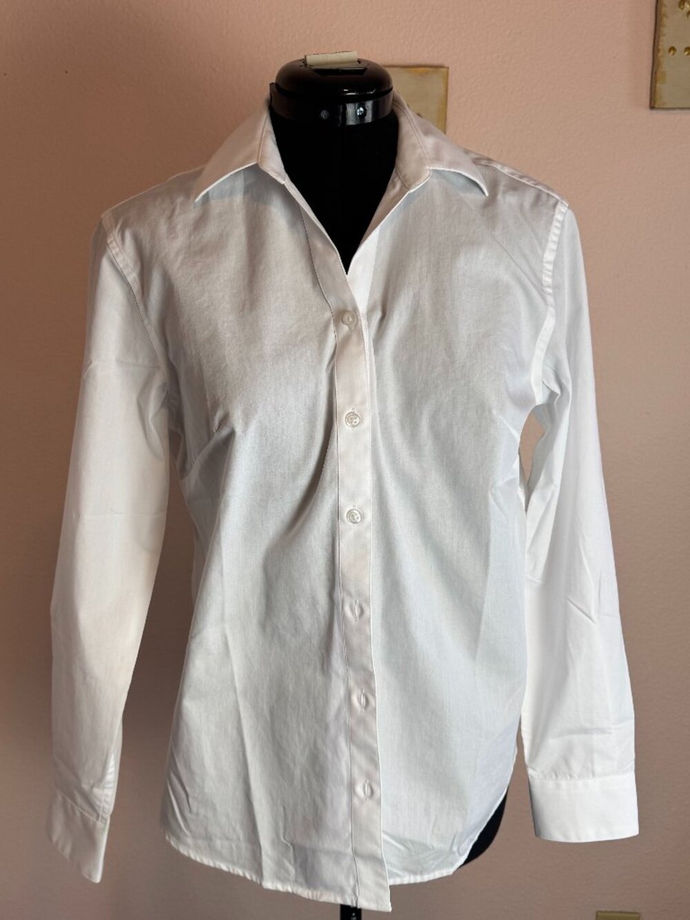 Classic White Work Fourmy by Cintas Shirt NWT Small PE